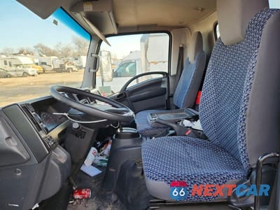 Zdjęcie 7 z 13 samochodu: 2023 ISUZU NPR HD BOX TRUCK VIN:54DC4W1D1PS207626 - miniatura