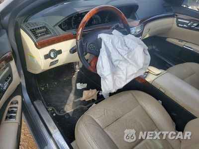 Zdjęcie 8 z 12 samochodu: 2012 MERCEDES-BENZ S 550 4MATIC VIN:WDDNG9EB9CA455868 - miniatura