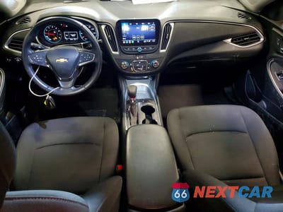 Zdjęcie 8 z 11 samochodu: 2021 CHEVROLET MALIBU RS VIN:1G1ZG5ST4MF054291 - miniatura