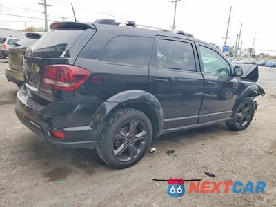 Trzecie zdjęcie samochodu z tyłu: 2019 DODGE JOURNEY CROSSROAD VIN:3C4PDCGB7KT875044 - miniatura