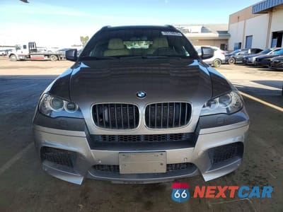 Piąte zdjęcie samochodu w środku: 2011 BMW X6 M VIN:5YMGZ0C50BLK13891 - miniatura
