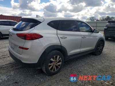 Trzecie zdjęcie samochodu z tyłu: 2019 HYUNDAI TUCSON SE VIN:KM8J23A43KU903266 - miniatura