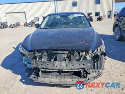 Piąte zdjęcie samochodu w środku: 2019 MAZDA 6 TOURING VIN:JM1GL1VM7K1500144 - miniatura