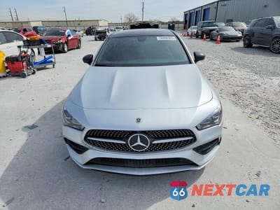 Piąte zdjęcie samochodu w środku: 2023 MERCEDES-BENZ CLA 250 VIN:W1K5J4GB8PN351081 - miniatura