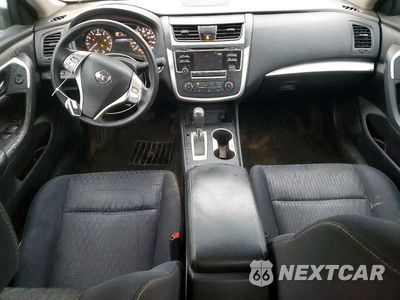 Zdjęcie 8 z 12 samochodu: 2017 NISSAN ALTIMA 2.5 VIN:1N4AL3AP2HN329196 - miniatura