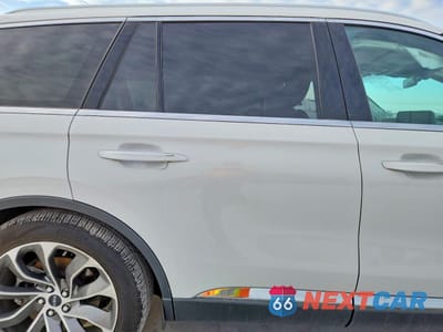 Zdjęcie 10 z 13 samochodu: 2025 LINCOLN TOWNHOUSE AVIATOR VIN:5LM5J6WC2SGL11083 - miniatura