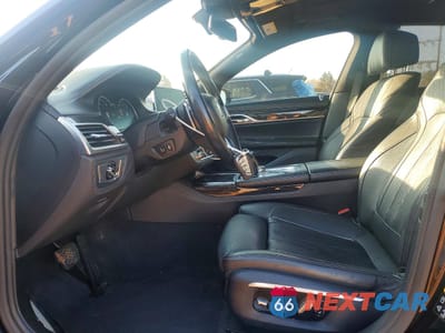 Zdjęcie 7 z 12 samochodu: 2016 BMW 750 XI VIN:WBA7F2C55GG418780 - miniatura