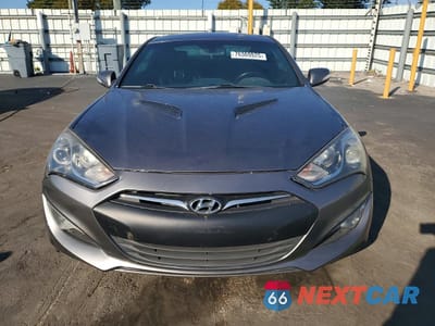 Piąte zdjęcie samochodu w środku: 2013 HYUNDAI GENESIS COUPE 3.8L VIN:KMHHU6KJ5DU094645 - miniatura