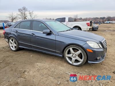 Czwarte zdjęcie samochodu z boku: 2010 MERCEDES-BENZ E 350 4MATIC VIN:WDDHF8HB8AA100113 - miniatura