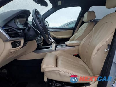 Zdjęcie 7 z 12 samochodu: 2018 BMW X5 XDR40E VIN:5UXKT0C58J0W01051 - miniatura