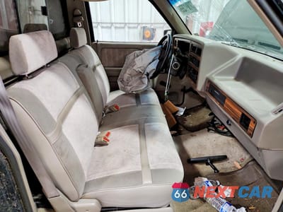 Zdjęcie 7 z 12 samochodu: 1994 DODGE DAKOTA VIN:1B7FL26X1RS693017 - miniatura