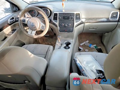 Zdjęcie 8 z 14 samochodu: 2011 JEEP GRAND CHEROKEE LAREDO VIN:1J4RR4GG6BC506516 - miniatura