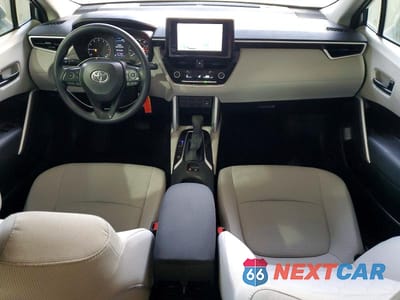 Zdjęcie 8 z 13 samochodu: 2025 TOYOTA COROLLA CROSS L VIN:7MUAAAAG8SV125398 - miniatura