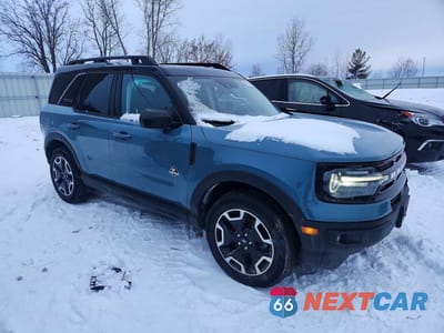 Czwarte zdjęcie samochodu z boku: 2022 FORD BRONCO SPORT OUTER BANKS VIN:3FMCR9C66NRD07263 - miniatura