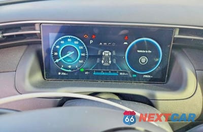Zdjęcie 9 z 13 samochodu: 2023 HYUNDAI TUCSON VIN:KM8JECA14PU096082 - miniatura