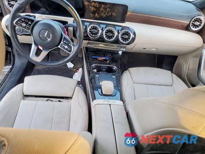 Zdjęcie 8 z 12 samochodu: 2023 MERCEDES-BENZ CLA 250 4MATIC VIN:W1K5J4HB8PN423301 - miniatura