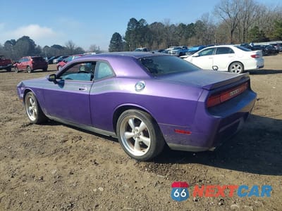 Drugie zdjęcie samochodu z przodu: 2010 DODGE CHALLENGER R VIN:2B3CJ5DT6AH195032 - miniatura