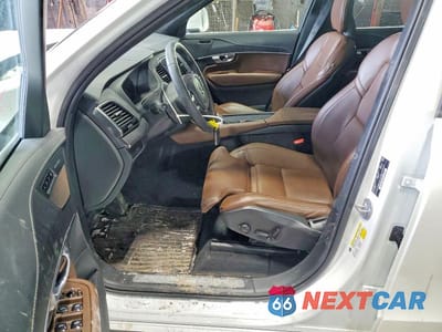 Zdjęcie 7 z 12 samochodu: 2023 VOLVO XC90 ULTIMATE VIN:YV4062PA7P1997461 - miniatura