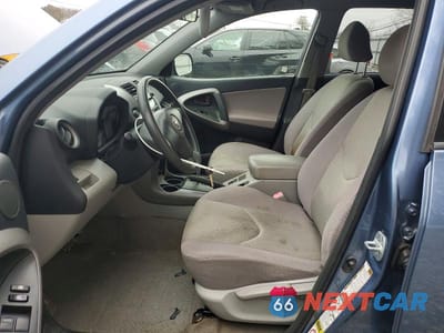 Zdjęcie 7 z 11 samochodu: 2007 TOYOTA RAV4 VIN:JTMBD33V876054319 - miniatura