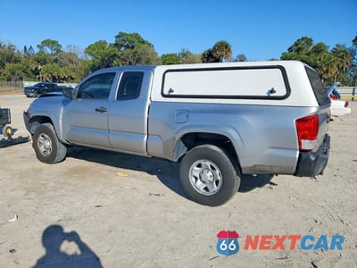 Drugie zdjęcie samochodu z przodu: 2017 TOYOTA TACOMA SR VIN:5TFRX5GN3HX087266 - miniatura