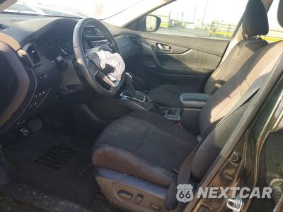 Zdjęcie 7 z 12 samochodu: 2019 NISSAN ROGUE S VIN:5N1AT2MT2KC824963 - miniatura