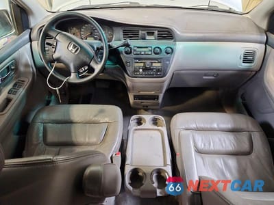 Zdjęcie 8 z 14 samochodu: 2003 HONDA ODYSSEY EXL VIN:2HKRL18083H004460 - miniatura