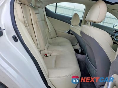 Zdjęcie 10 z 12 samochodu: 2011 LEXUS IS 250 BASE VIN:JTHCF5C26B5049052 - miniatura