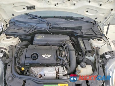 Zdjęcie 11 z 12 samochodu: 2011 MINI COOPER S VIN:WMWSV3C52BTY23076 - miniatura