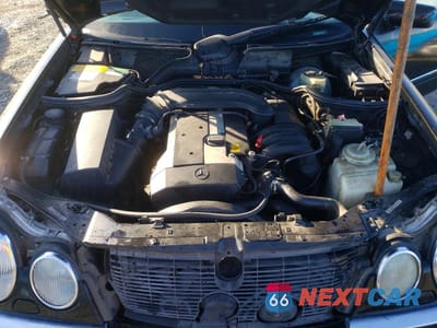 Zdjęcie 11 z 12 samochodu: 1996 MERCEDES-BENZ E 320 VIN:WDBJF55F0TJ020100 - miniatura