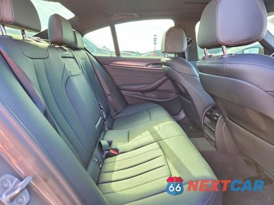 Zdjęcie 10 z 11 samochodu: 2021 BMW 530 XI VIN:WBA13BJ07MWX05027 - miniatura