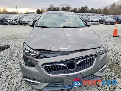 Piąte zdjęcie samochodu w środku: 2018 BUICK REGAL PREFERRED VIN:W04GL6SXXJ1068704 - miniatura