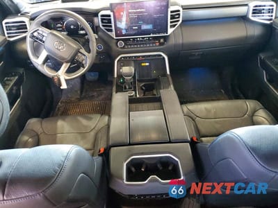 Zdjęcie 8 z 13 samochodu: 2024 TOYOTA SEQUOIA SR5 VIN:7SVAAABAXRX044546 - miniatura