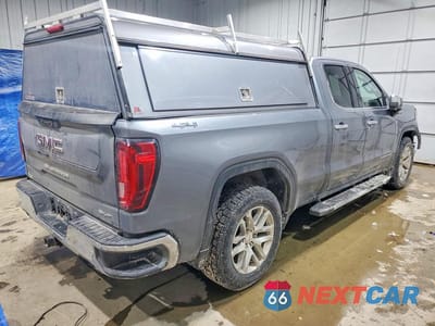 Trzecie zdjęcie samochodu z tyłu: 2019 GMC SIERRA K1500 SLT VIN:1GTR9DEL6KZ148241 - miniatura