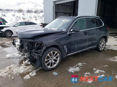 2021 BMW X5 XDRIVE40I 5UXCR6C07M9H45283 - główne zdjęcie licytacji z USA - miniatura