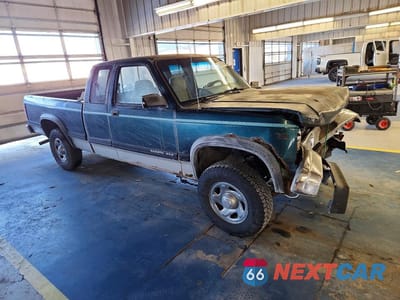 Czwarte zdjęcie samochodu z boku: 1995 DODGE DAKOTA VIN:1B7GG23X0SS196706 - miniatura
