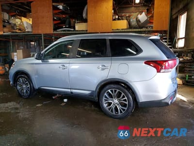 Drugie zdjęcie samochodu z przodu: 2016 MITSUBISHI OUTLANDER ES VIN:JA4AZ2A30GZ607319 - miniatura