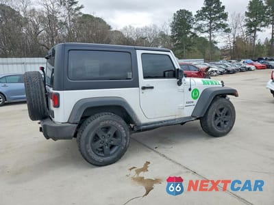 Trzecie zdjęcie samochodu z tyłu: 2016 JEEP WRANGLER SPORT VIN:1C4AJWAG3GL274205 - miniatura