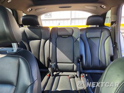 Zdjęcie 10 z 14 samochodu: 2019 AUDI Q7 PREMIUM PLUS VIN:WA1LAAF75KD046868 - miniatura