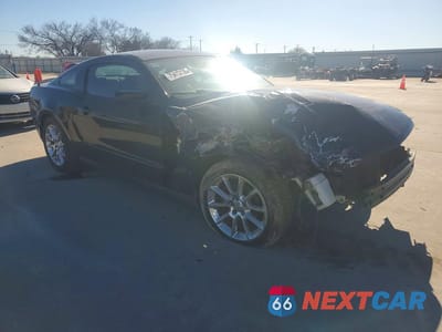 Czwarte zdjęcie samochodu z boku: 2010 FORD MUSTANG VIN:1ZVBP8AN1A5166090 - miniatura