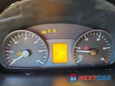 Zdjęcie 9 z 12 samochodu: 2016 MERCEDES-BENZ SPRINTER 2500 VIN:WD3PE8DD6GP272074 - miniatura