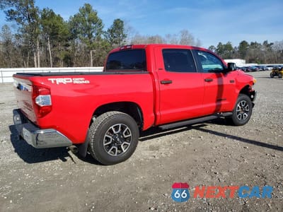Trzecie zdjęcie samochodu z tyłu: 2016 TOYOTA TUNDRA CREWMAX SR5 VIN:5TFEW5F17GX208587 - miniatura