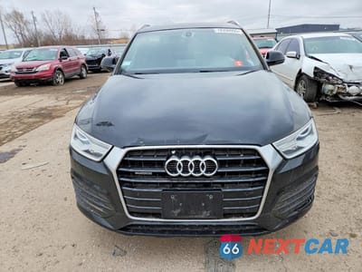 Piąte zdjęcie samochodu w środku: 2018 AUDI Q3 PREMIUM VIN:WA1ECCFS0JR011613 - miniatura