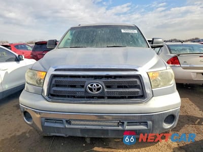 Piąte zdjęcie samochodu w środku: 2010 TOYOTA TUNDRA DOUBLE CAB SR5 VIN:5TFRY5F16AX077915 - miniatura