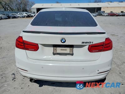 Zdjęcie 6 z 12 samochodu: 2017 BMW 320 I VIN:WBA8E1G36HNU15801 - miniatura