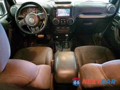 Zdjęcie 8 z 13 samochodu: 2016 JEEP WRANGLER UNLIMITED SPORT VIN:1C4BJWDG8GL329666 - miniatura