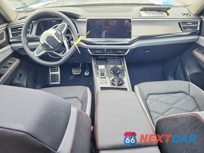 Zdjęcie 8 z 14 samochodu: 2025 VOLKSWAGEN ATLAS PEAK EDITION SE VIN:1V2CR2CA7SC519775 - miniatura
