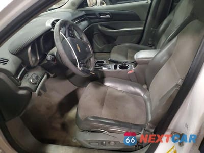 Zdjęcie 7 z 12 samochodu: 2015 CHEVROLET MALIBU 1LT VIN:1G11C5SL3FF189967 - miniatura