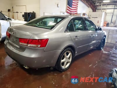 Trzecie zdjęcie samochodu z tyłu: 2006 HYUNDAI SONATA GLS V6 VIN:5NPEU46F16H037227 - miniatura