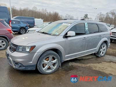 2017 DODGE JOURNEY CROSSROAD 3C4PDDGG2HT696145 - główne zdjęcie licytacji z USA - miniatura