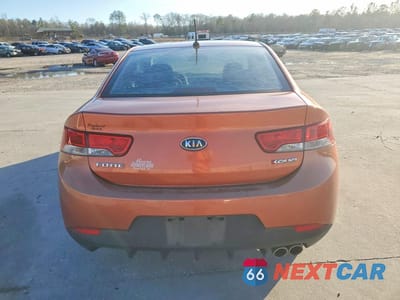 Zdjęcie 6 z 11 samochodu: 2010 KIA FORTE KOUP SX VIN:KNAFW6A36A5175343 - miniatura